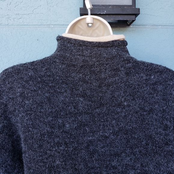SHEIN Sweater - Picture 8 of 16